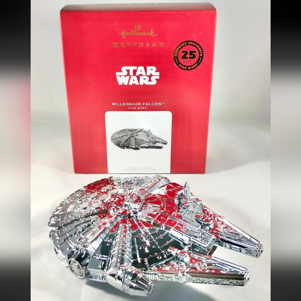 2021 Hallmark Star Wars MILLENNIUM FALCON 25th Anniversary Metal Ornament NIB